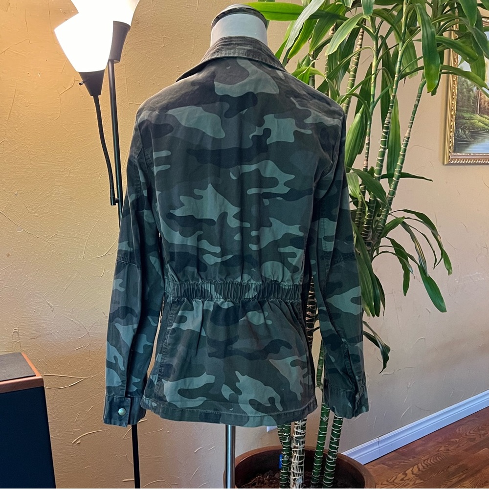 Love Tree Camo Jacket - Picture 3 of 4